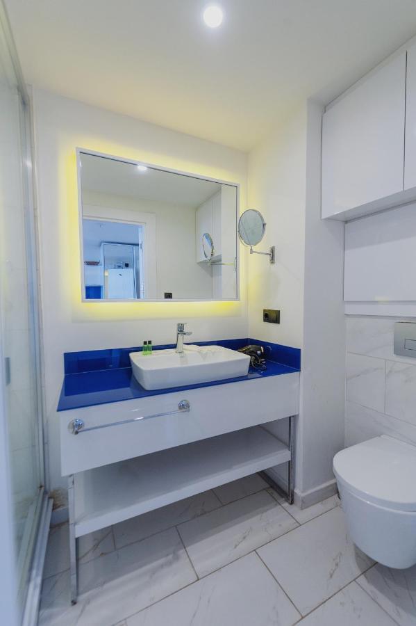 Aparthotel ~ Orbi City ~ Батуми Экстерьер фото