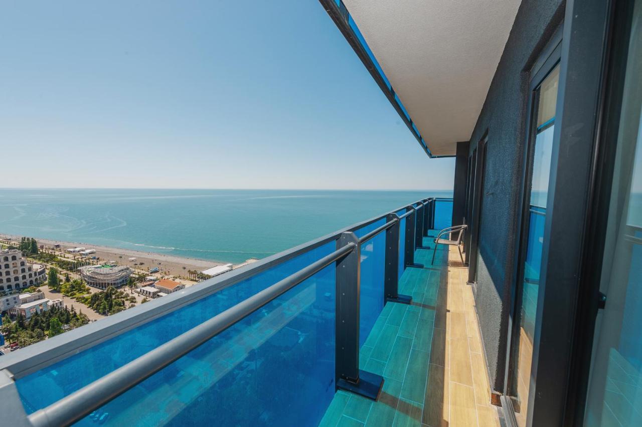 Aparthotel ~ Orbi City ~ Батуми Экстерьер фото